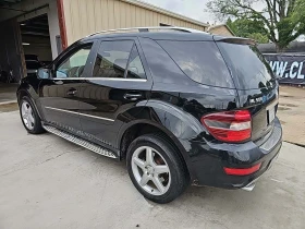 Mercedes-Benz ML 550 4MATIC// | Mobile.bg    5