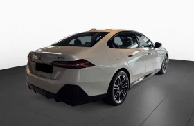 BMW i5 M60 XDRIVE H/K 360-CAMERA KEYLESS - 61500 € / 120283.54 лв. - 95625390 3