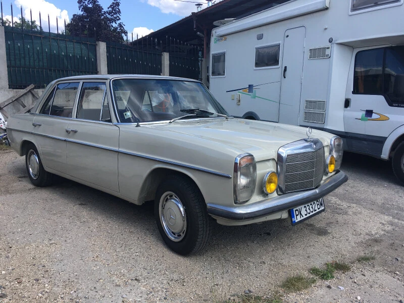 Mercedes-Benz 115 W115 220D, снимка 6 - Автомобили и джипове - 47731778