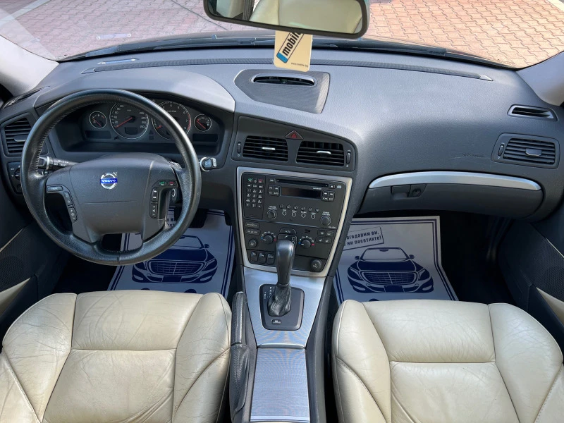 Volvo V70 2.5Т* AWD* * АВТОМАТИК* , снимка 10 - Автомобили и джипове - 45405559