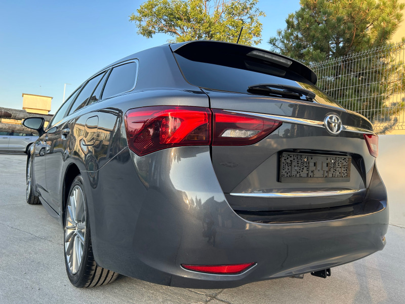 Toyota Avensis Touring Sport D4D Full Extras !!!146700km!!!, снимка 5 - Автомобили и джипове - 46718347