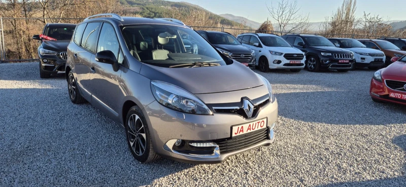 Renault Scenic 1.5DCI-110кс. NAVY, снимка 3 - Автомобили и джипове - 48382670