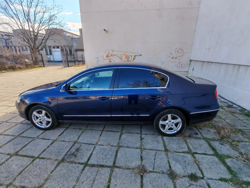 VW Passat B6, снимка 8 - Автомобили и джипове - 48570683