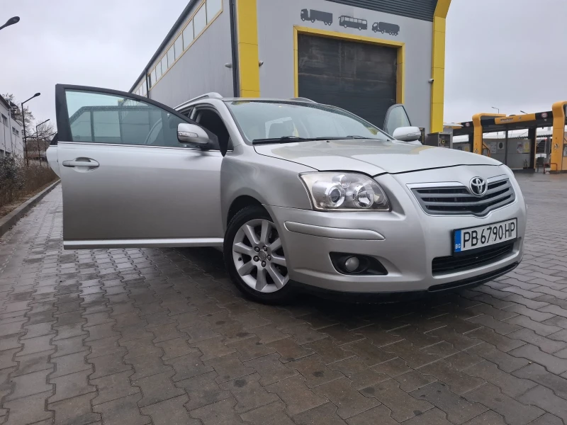 Toyota Avensis 2.0 D4D  FACELIFT, снимка 8 - Автомобили и джипове - 49228515