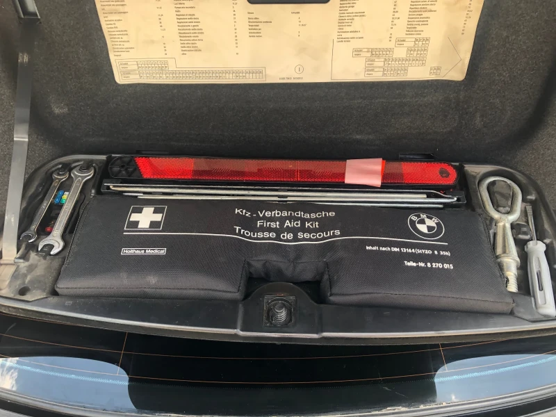 BMW 525, снимка 11 - Автомобили и джипове - 52358212