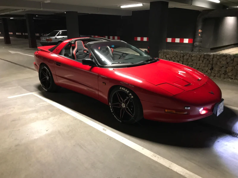 Pontiac Firebird, снимка 2 - Автомобили и джипове - 52254216