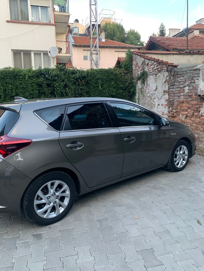 Toyota Auris Auris 1.8 hybrid , снимка 4 - Автомобили и джипове - 51623298