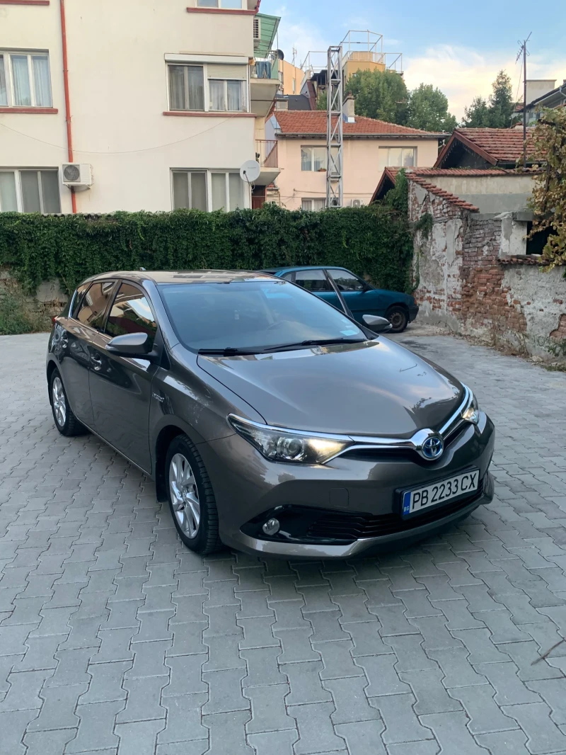Toyota Auris Auris 1.8 hybrid , снимка 2 - Автомобили и джипове - 51623298