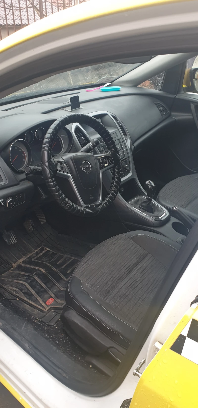 Opel Astra j, снимка 5 - Автомобили и джипове - 52946169
