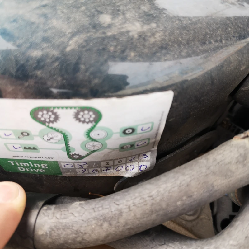 VW Golf 1.9 TDI, снимка 13 - Автомобили и джипове - 53060136