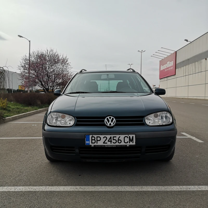 VW Golf 1.9 TDI, снимка 2 - Автомобили и джипове - 53060136