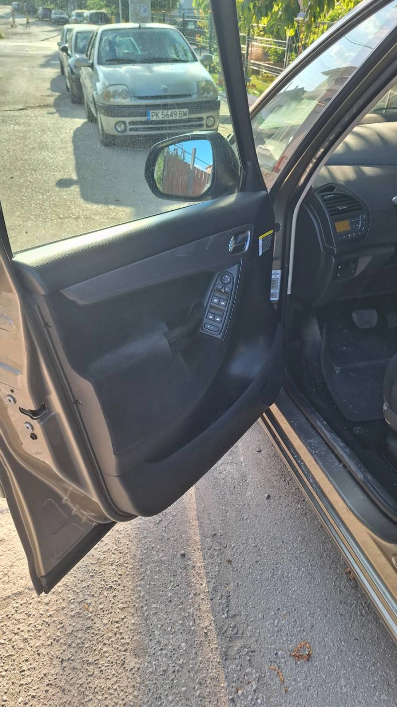 Citroen C4 Picasso Grand Picasso 1.6 THP | 7 Места, снимка 10 - Автомобили и джипове - 53142536