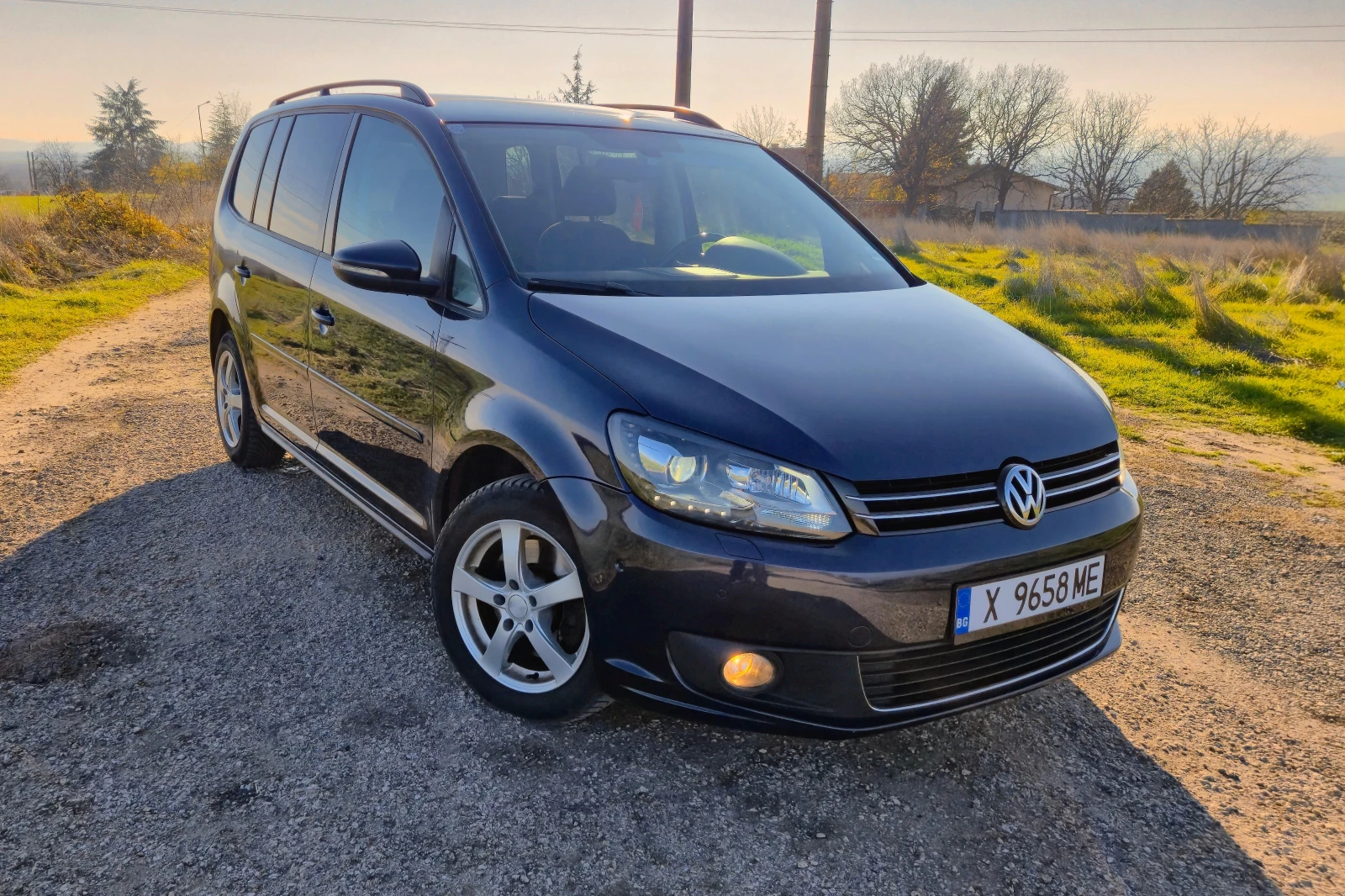 VW Touran 2, 0 TDI 140 AUTO, снимка 1