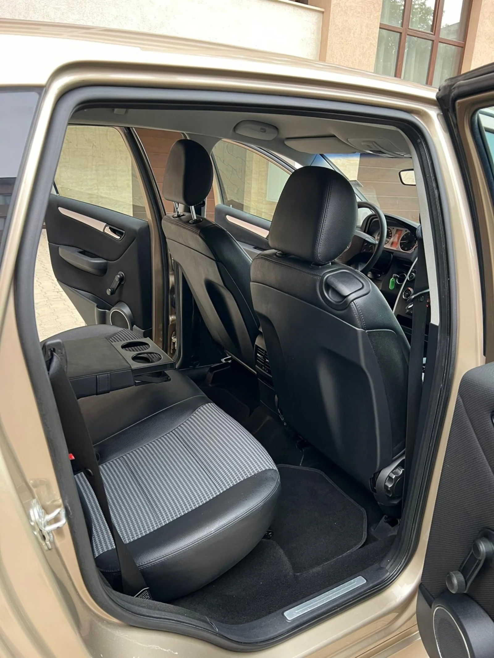 Mercedes-Benz B 170 | Mobile.bg — изображение 16