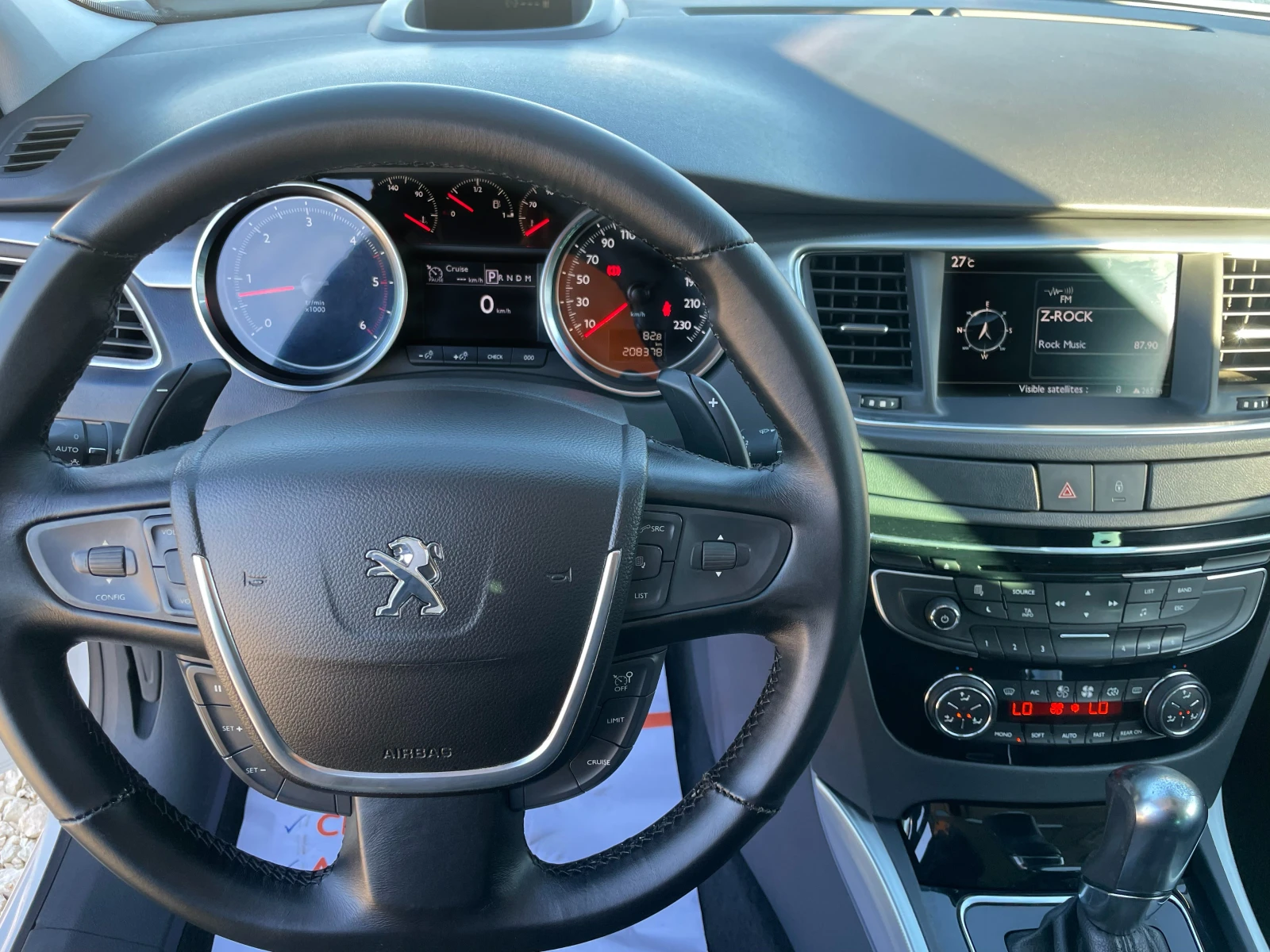 Peugeot 508 GT 204 2.2HDI Panorama LED XENON KEYLESS HEAD UP, снимка 11 - Автомобили и джипове - 56019958