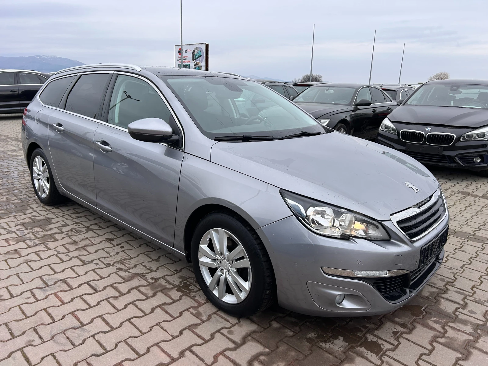 Peugeot 308 1.6HDI NAVI/PANORAMA/KAMERA EURO 6 - изображение 4