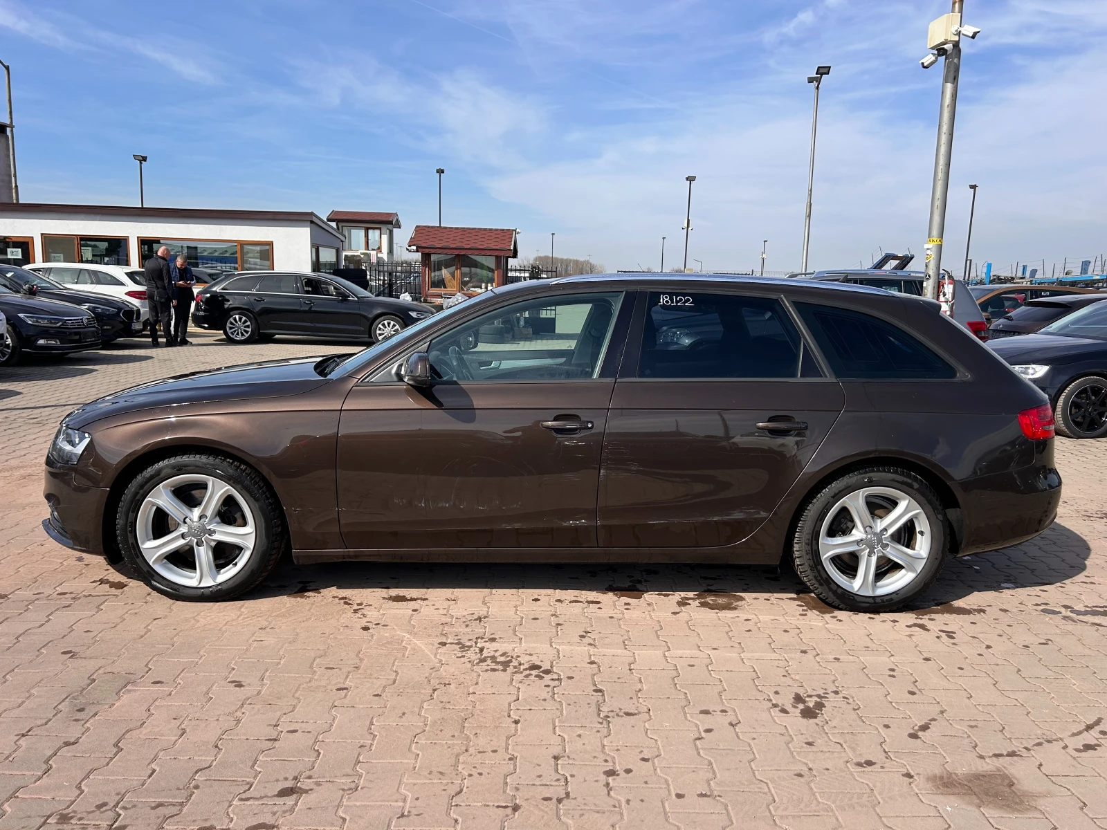 Audi A4 2.0TDI AVTOMAT/PANORAMA/NAVI EURO 5 - изображение 9