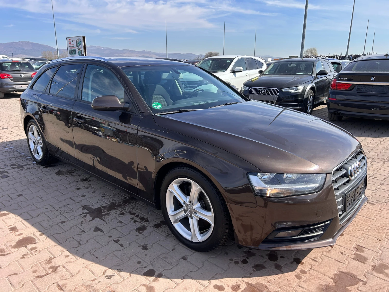 Audi A4 2.0TDI AVTOMAT/PANORAMA/NAVI EURO 5 - изображение 4