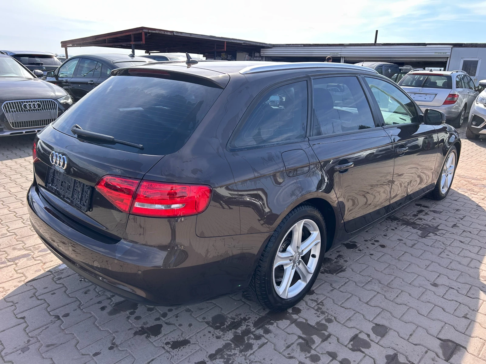 Audi A4 2.0TDI AVTOMAT/PANORAMA/NAVI EURO 5 - изображение 6