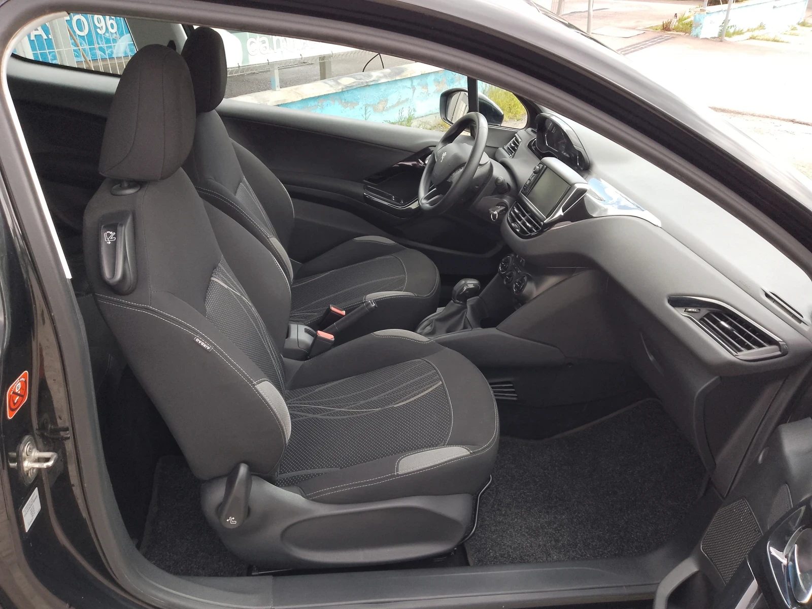 Peugeot 208 1.2 e-VTI/Пълна Сервизна История - изображение 10