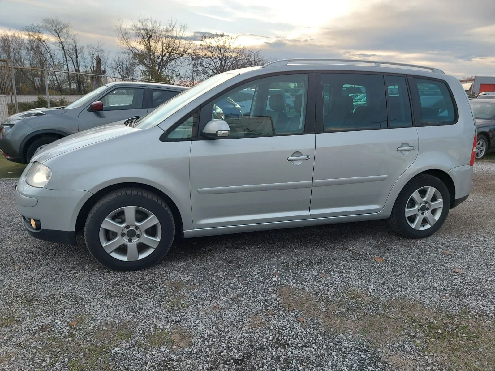 VW Touran 1.9 TDI  | Mobile.bg   4