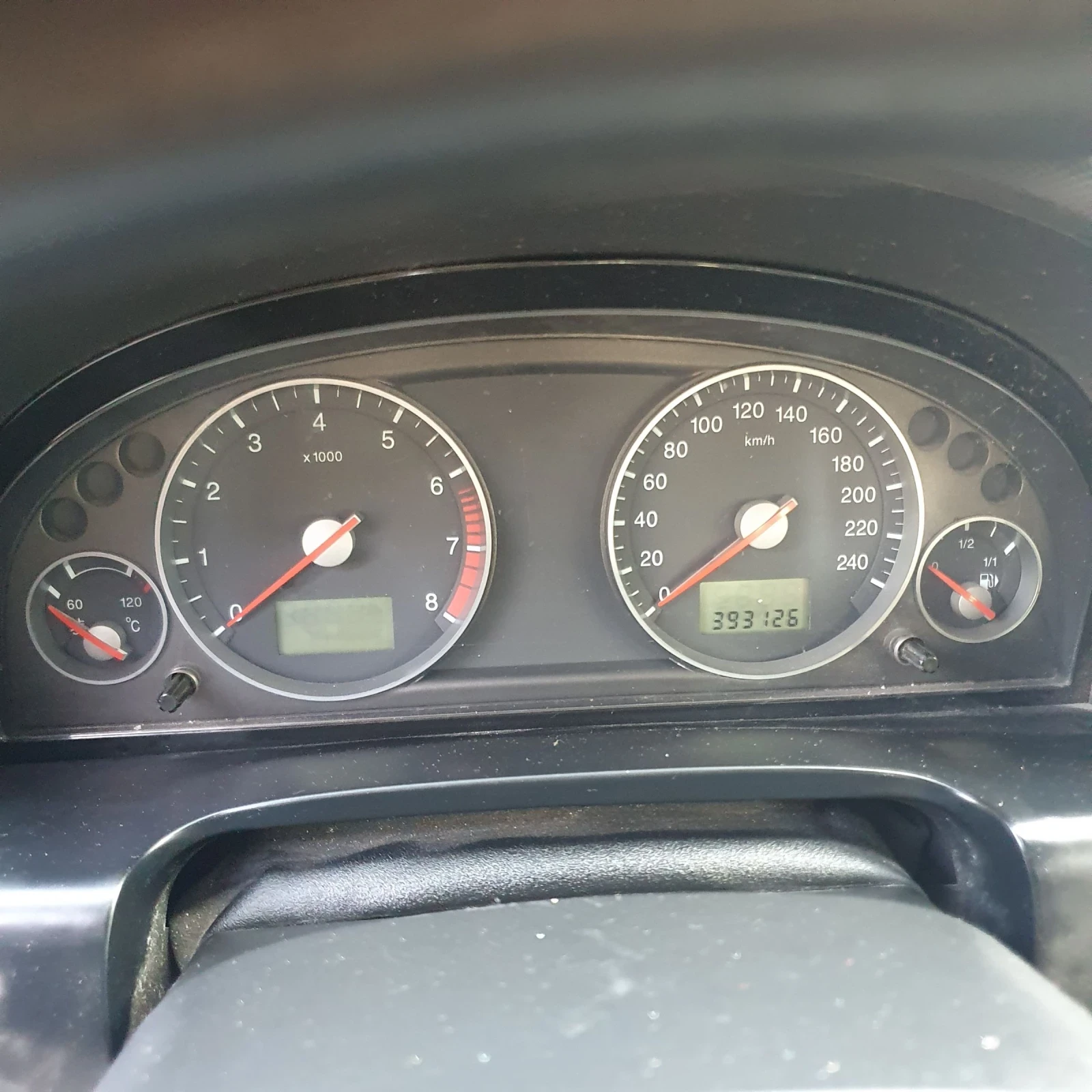 Ford Mondeo 1.8i  | Mobile.bg — изображение 12