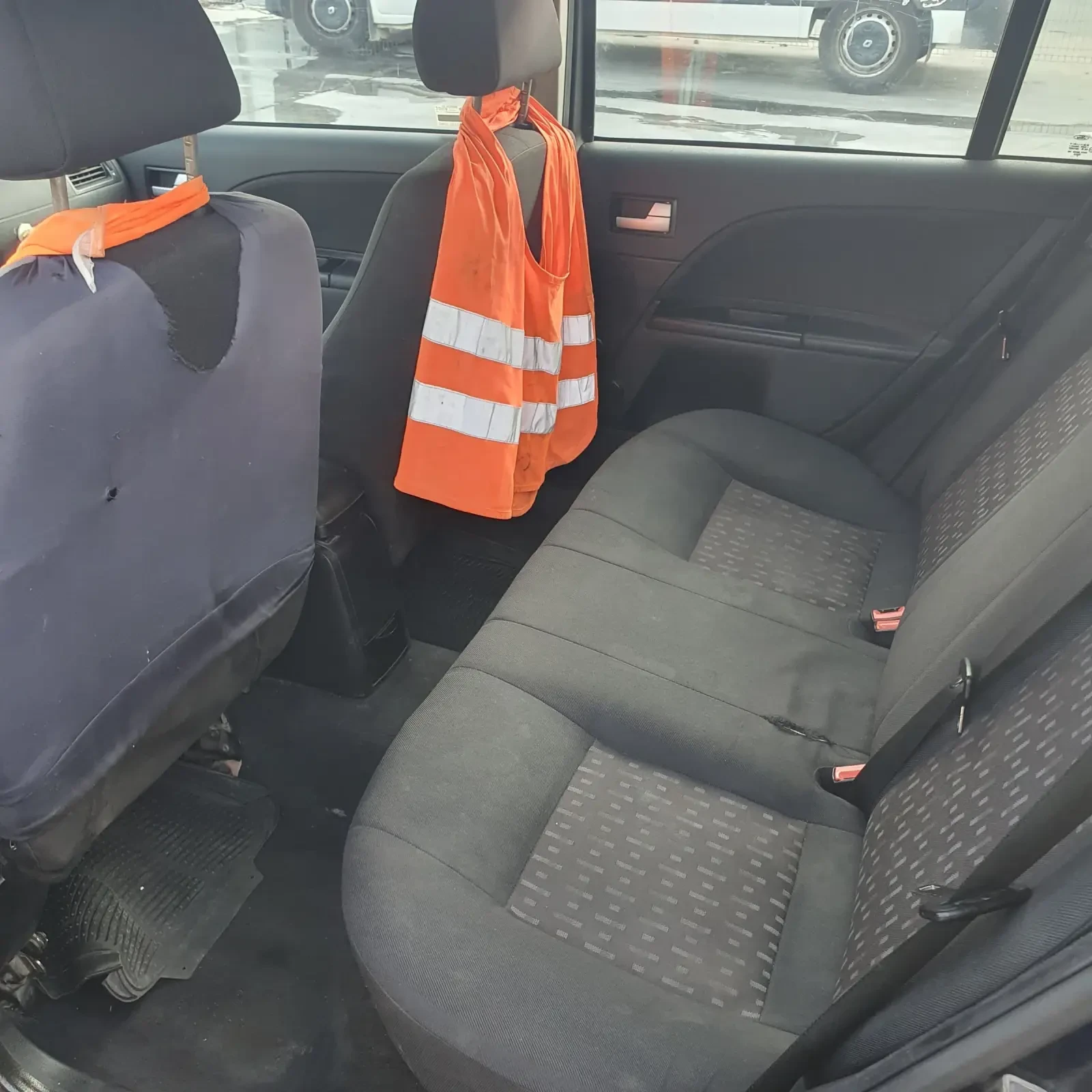 Ford Mondeo 1.8i  | Mobile.bg — изображение 11