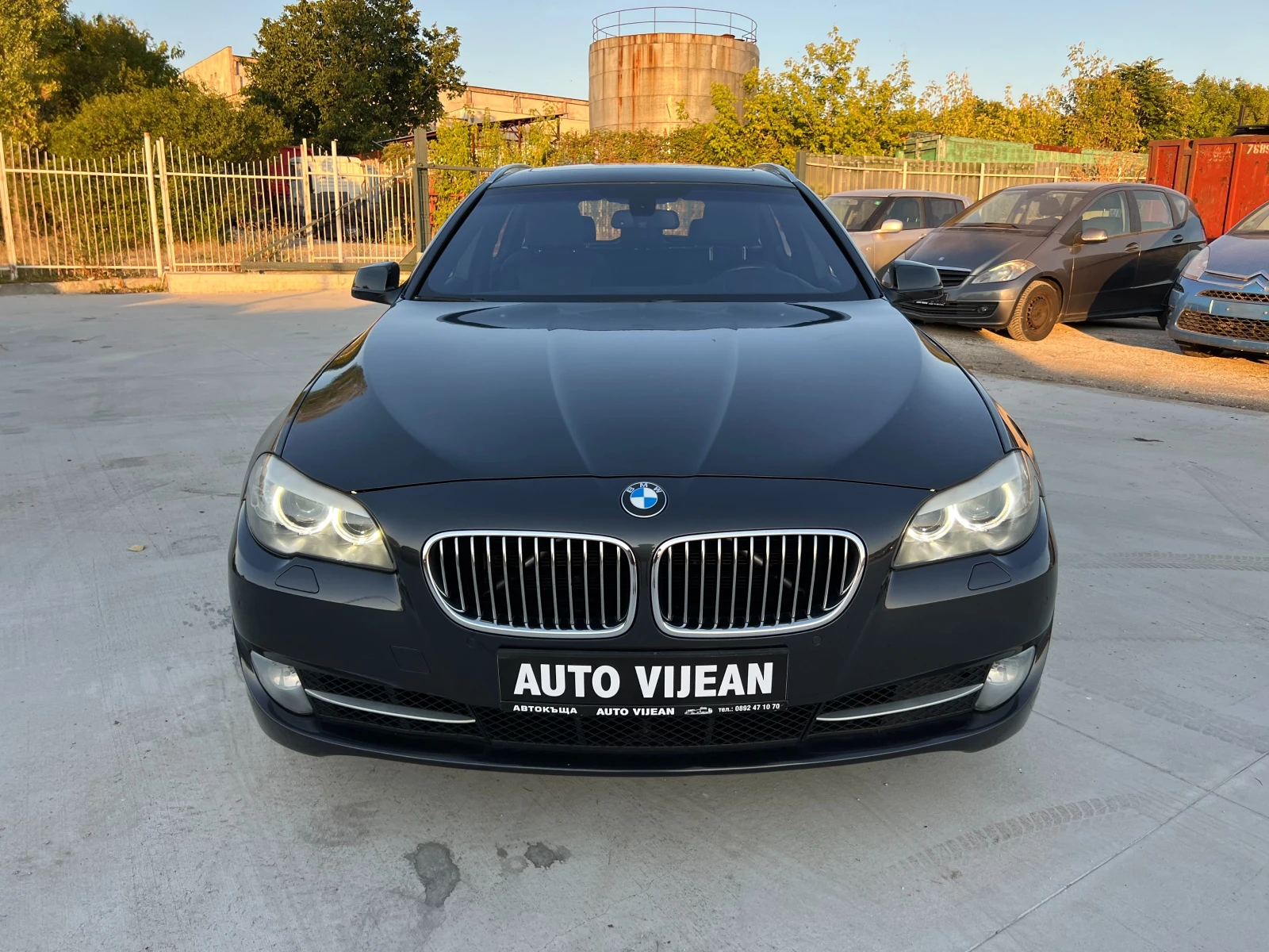 BMW 535 3.5D-313к.с-4х4 - изображение 2