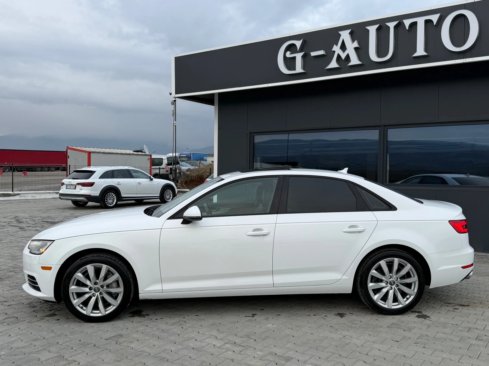 Audi A4 2.0T Quattro 252 ks Собствен лизинг !!! - изображение 8