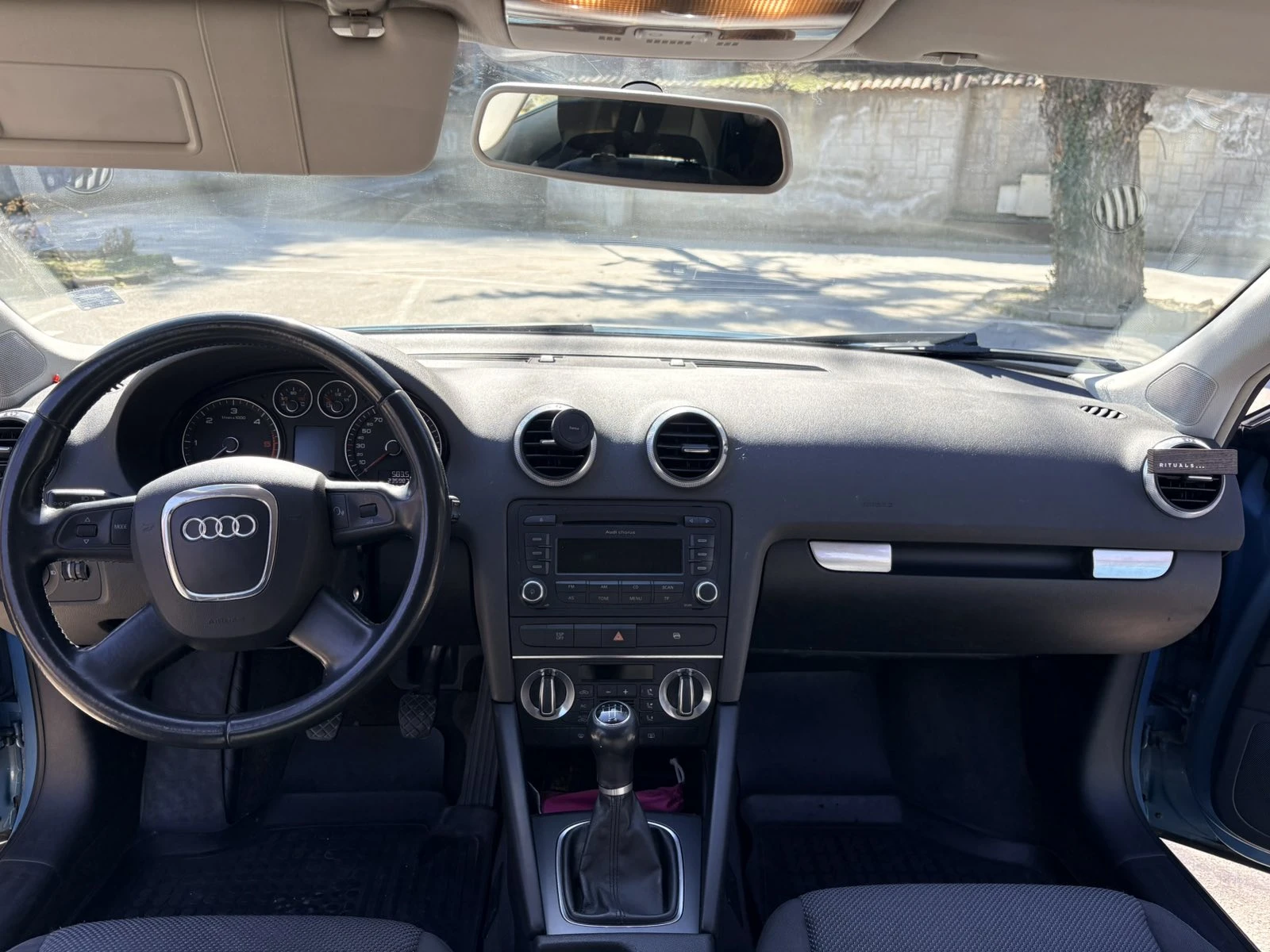Audi A3 15000, снимка 4 - Автомобили и джипове - 54033498