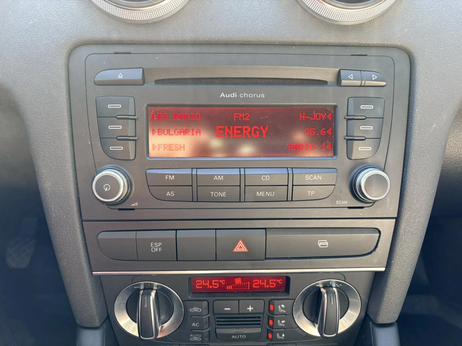 Audi A3 15000, снимка 5 - Автомобили и джипове - 54033498