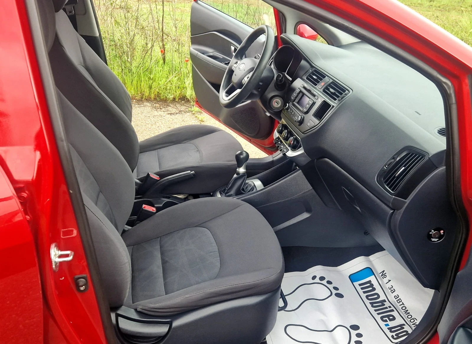 Kia Rio 1.25куб.85к.с.2014г. , снимка 13 - Автомобили и джипове - 54669100