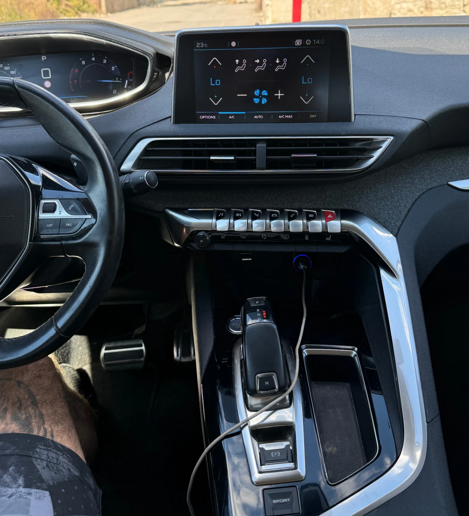 Peugeot 3008 * 360CAM* DISTRONIC* МЪРТВА ТОЧКА* FULL* , снимка 9 - Автомобили и джипове - 54717946