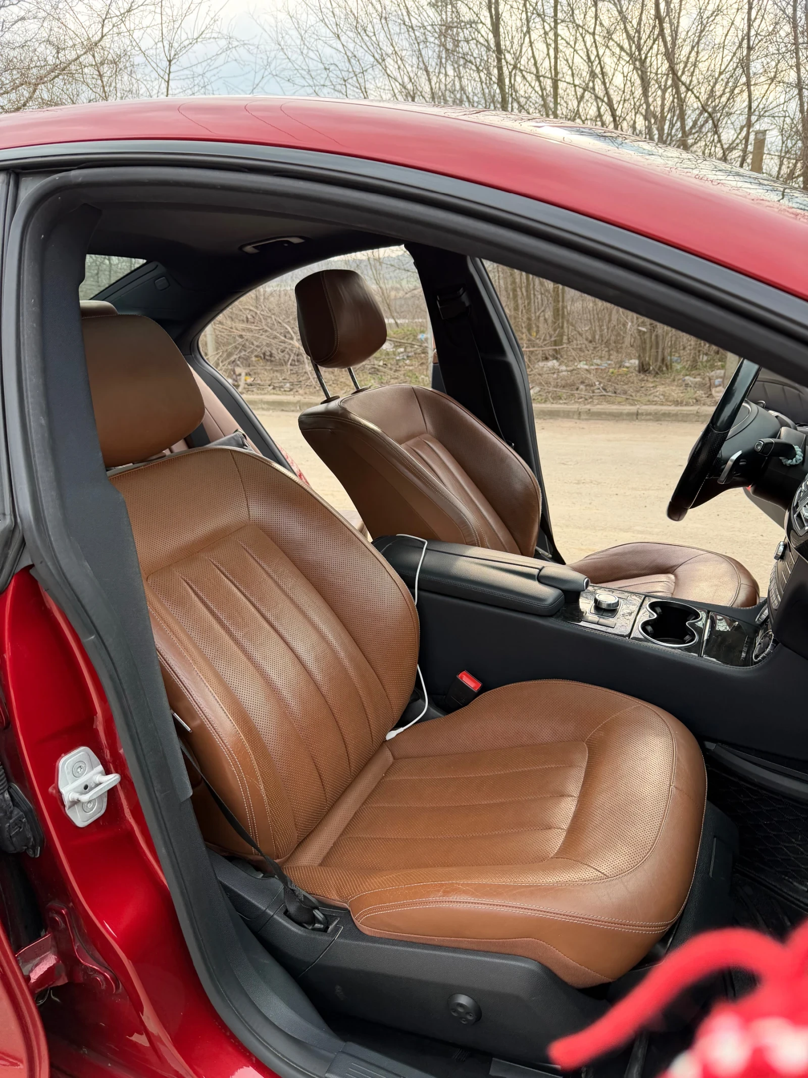 Mercedes-Benz CLS 400, снимка 12 - Автомобили и джипове - 54912343