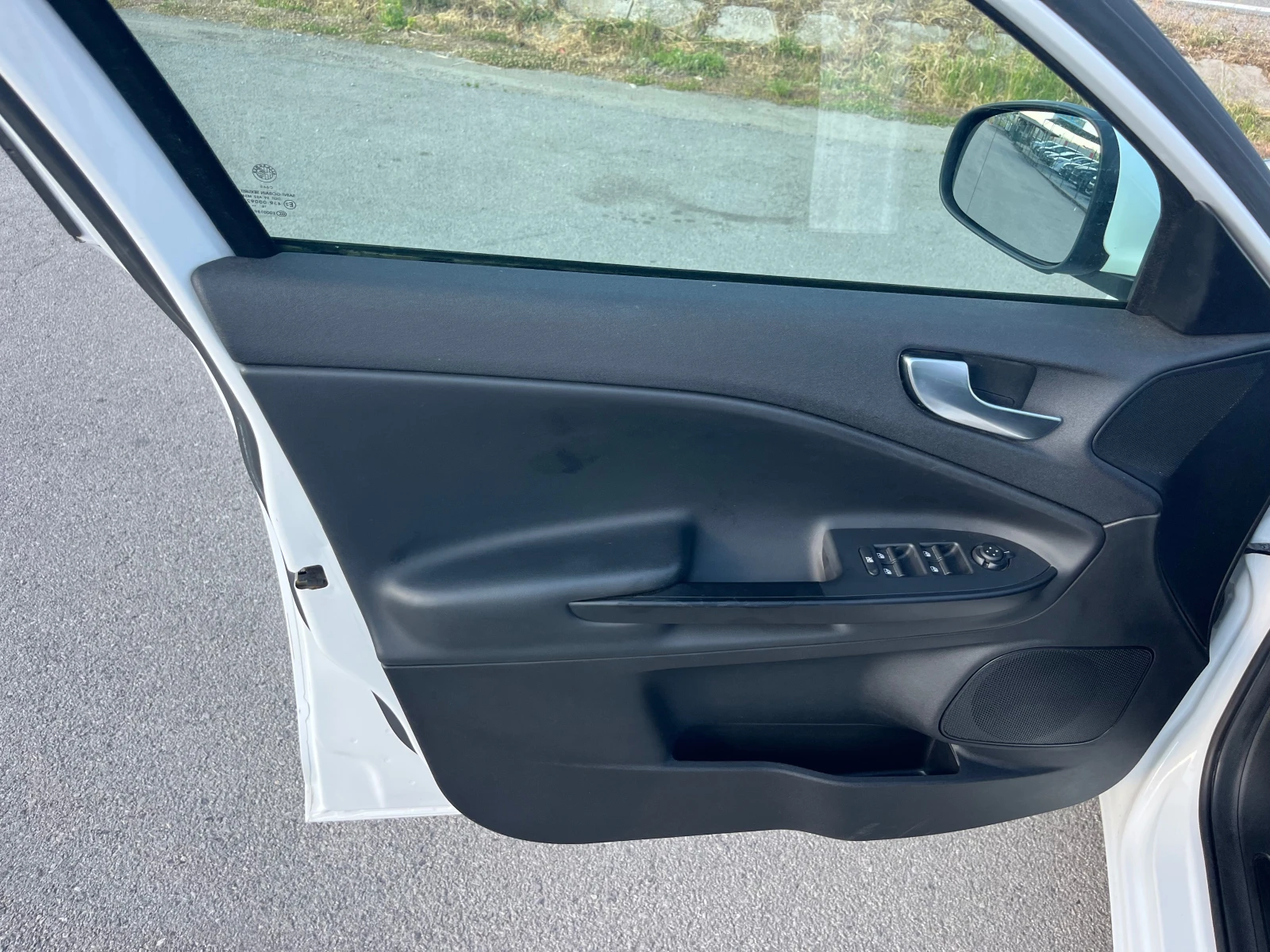 Alfa Romeo Giulietta 1.4 Turbo NAVIGATION  | Mobile.bg � ����������� 9