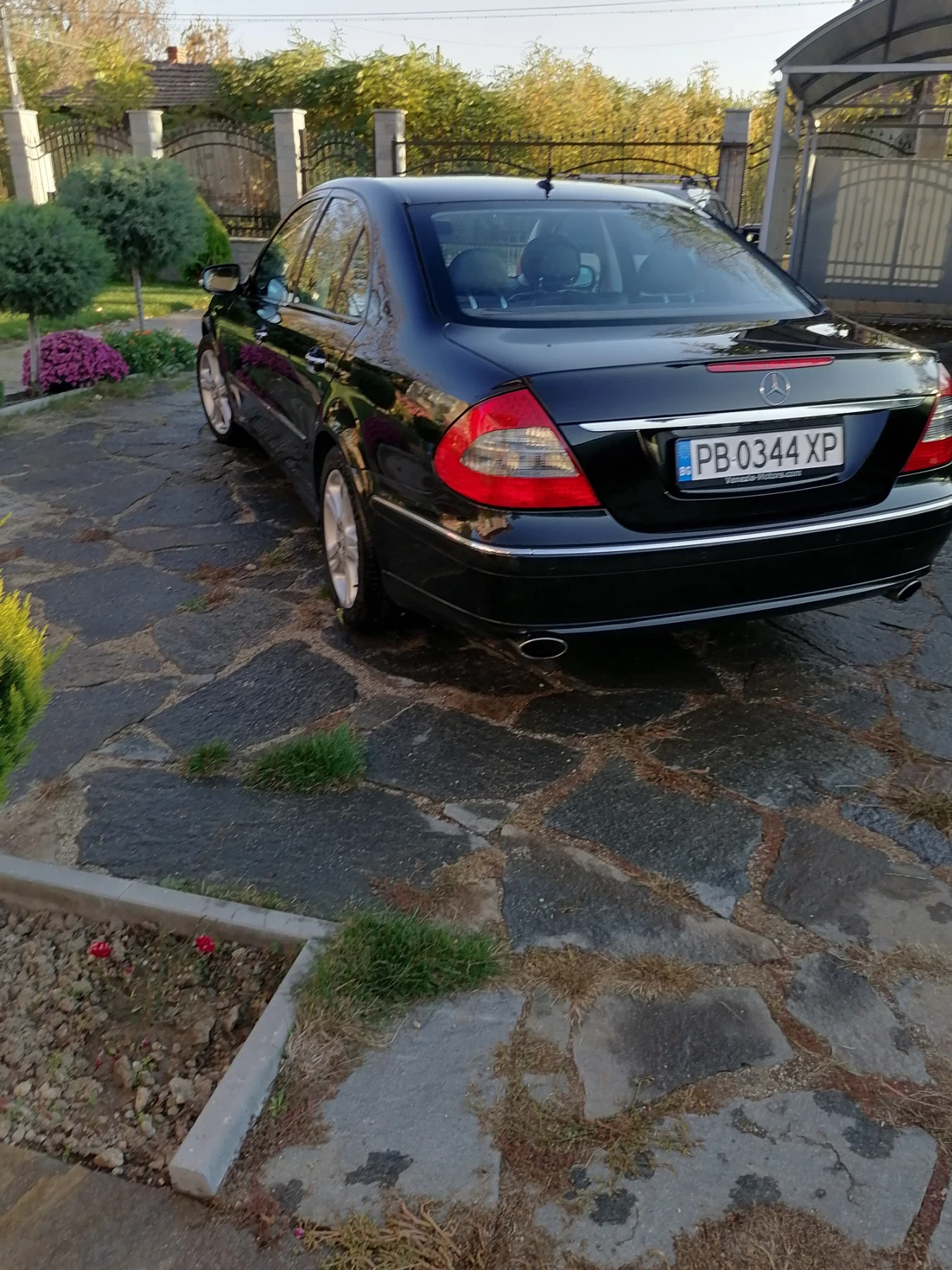 Mercedes-Benz E 320 CDI, снимка 9 - Автомобили и джипове - 55681599