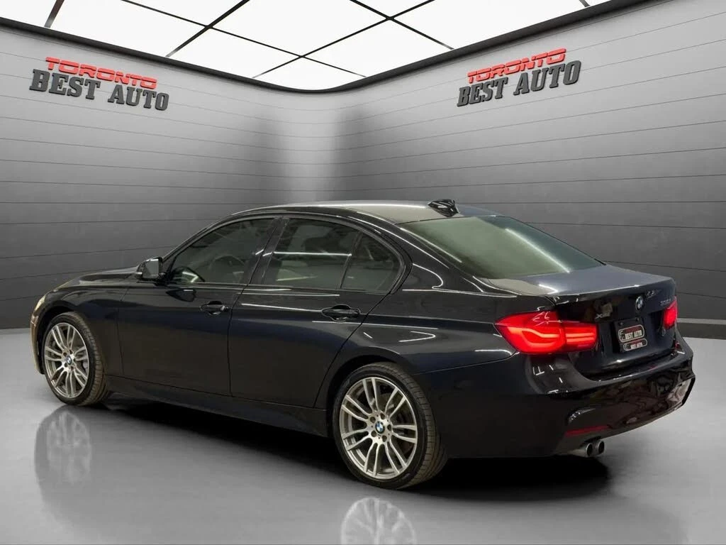 BMW 330 * М-Package * HeadUp *  AвтоКредит * (ЦЕНА ДО БГ), снимка 4 - Автомобили и джипове - 55544413
