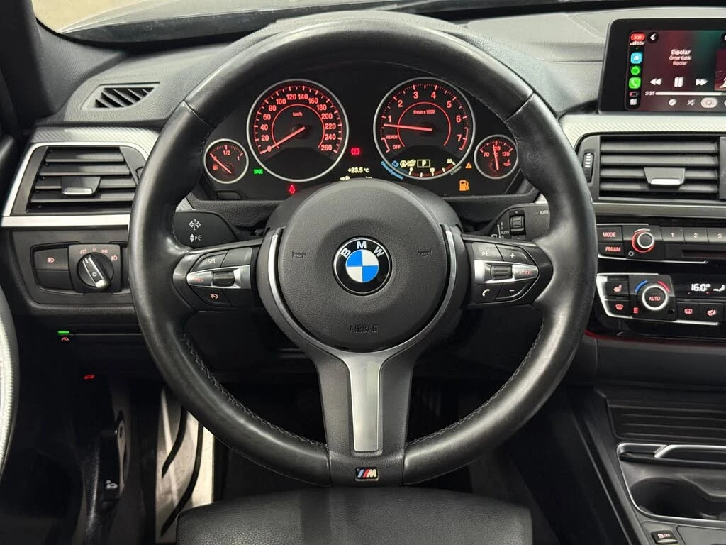 BMW 330 * М-Package * HeadUp *  AвтоКредит * (ЦЕНА ДО БГ), снимка 10 - Автомобили и джипове - 55544413