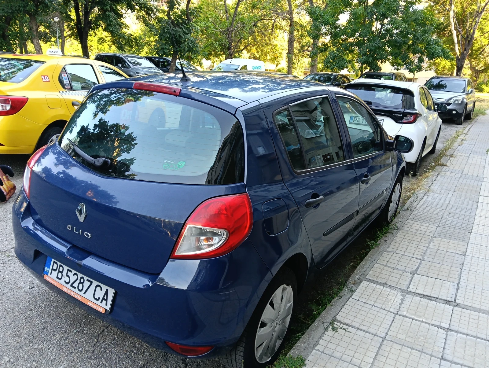Renault Clio, снимка 4 - Автомобили и джипове - 55632937