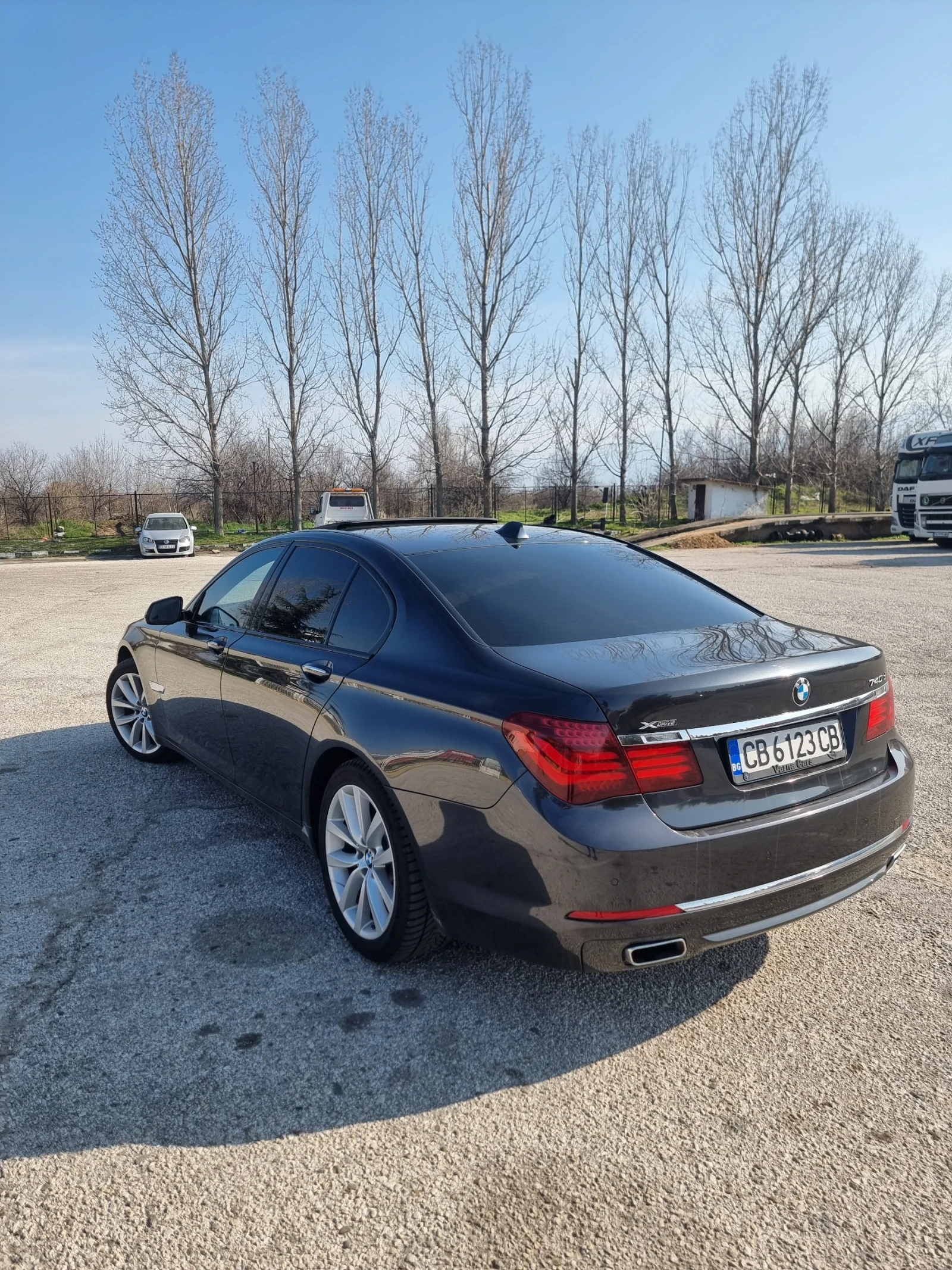 BMW 740, снимка 4 - Автомобили и джипове - 56088939