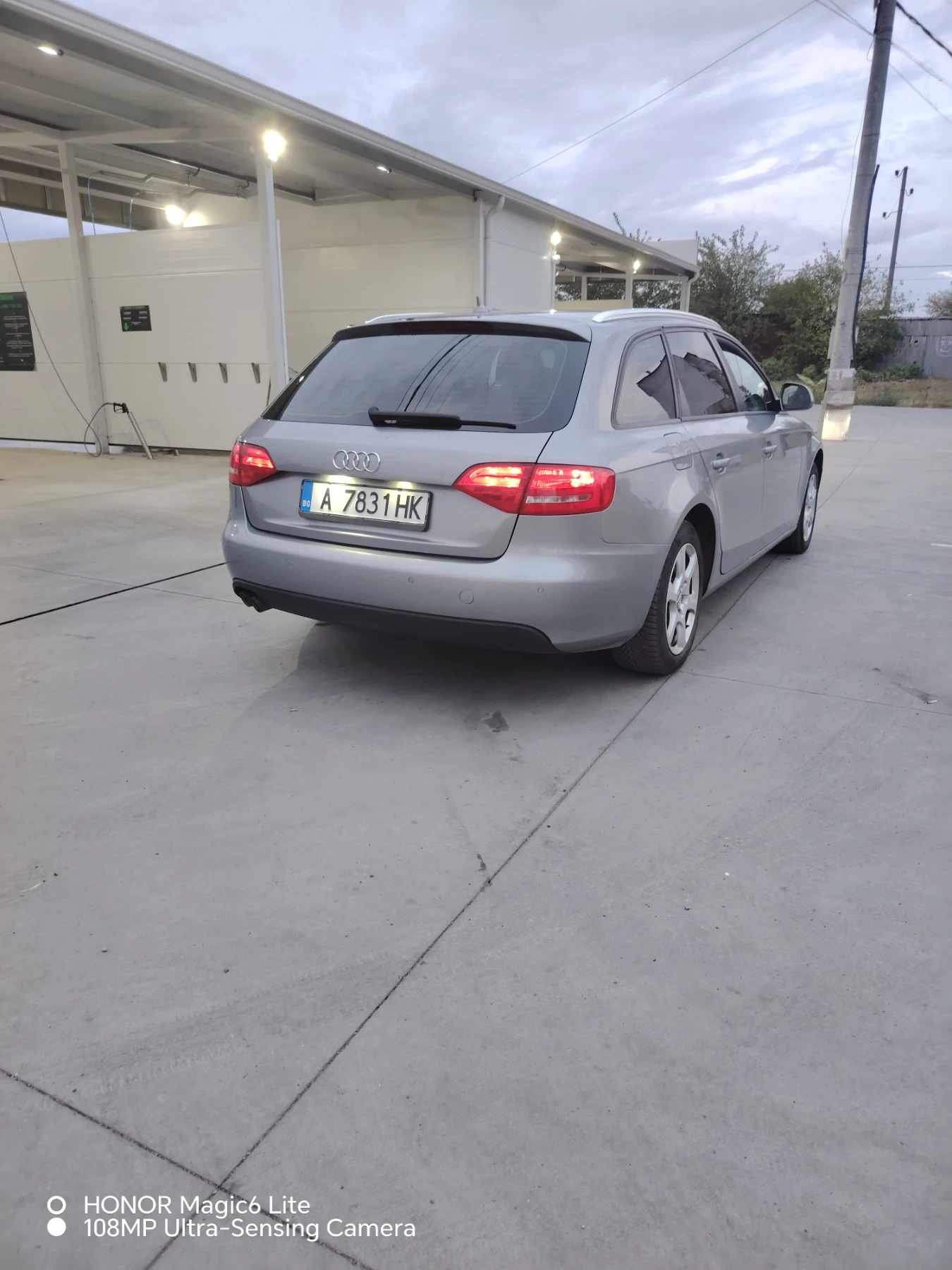 Audi A4, снимка 9 - Автомобили и джипове - 56171143