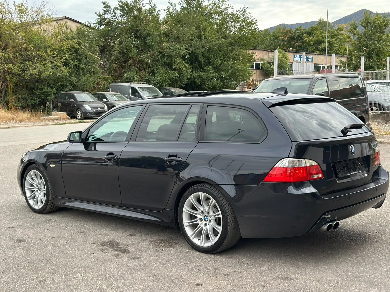 BMW 535 3.5D 272кс * М-Пакет* * Комфорт салон* , снимка 3 - Автомобили и джипове - 56193601