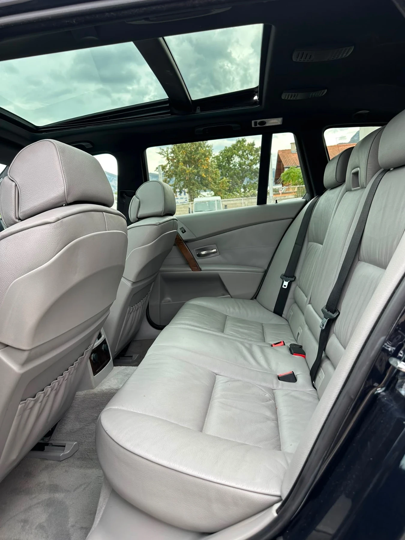 BMW 535 3.5D 272кс * М-Пакет* * Комфорт салон* , снимка 12 - Автомобили и джипове - 56193601