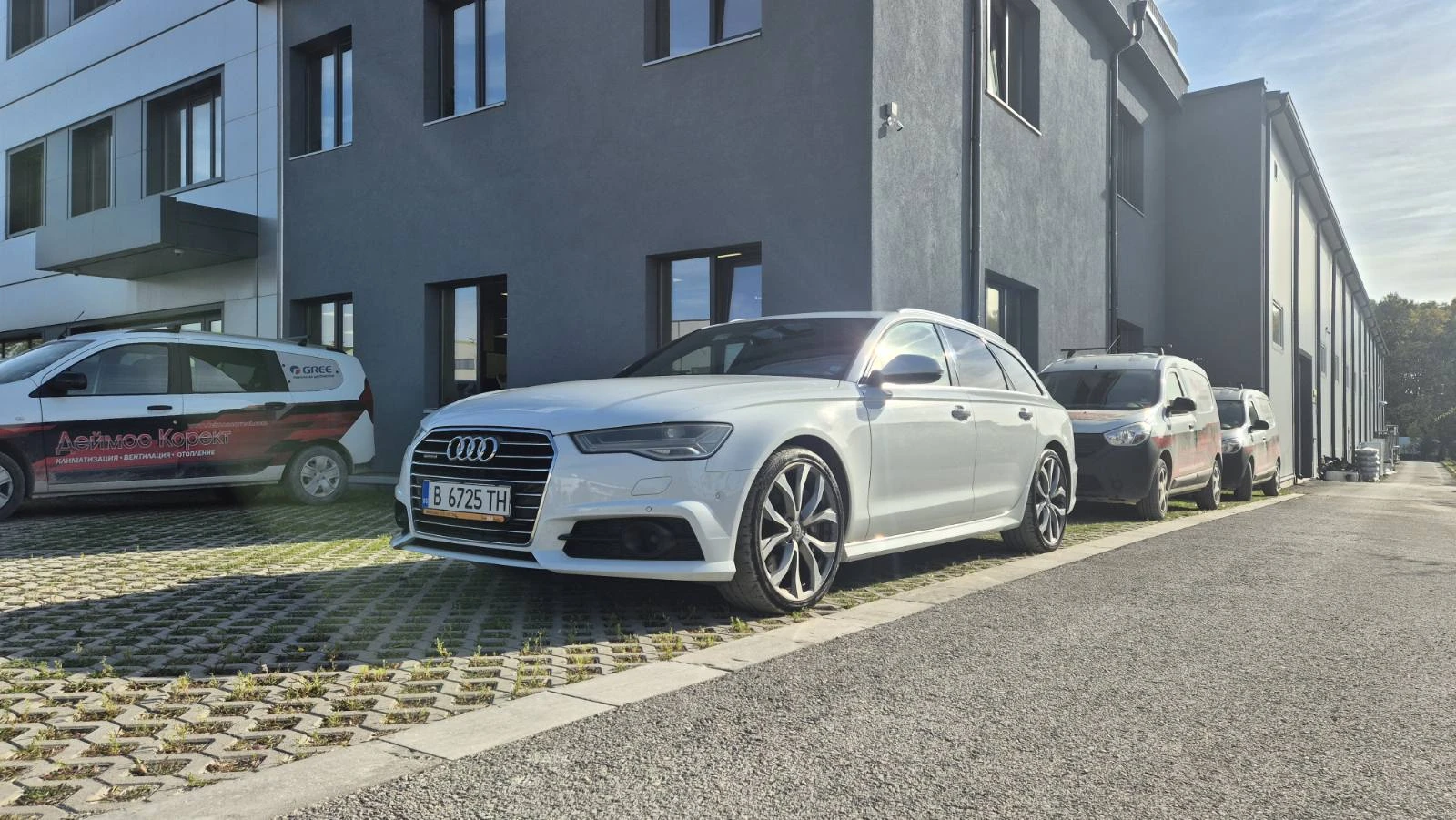 Audi A6 комби