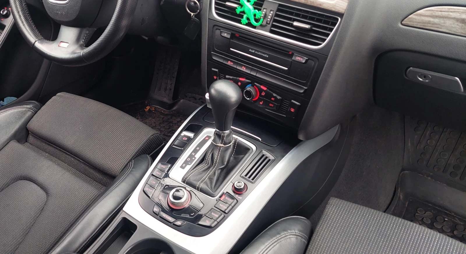 Audi A4 3.0TDI s-line, снимка 8 - Автомобили и джипове - 56636095