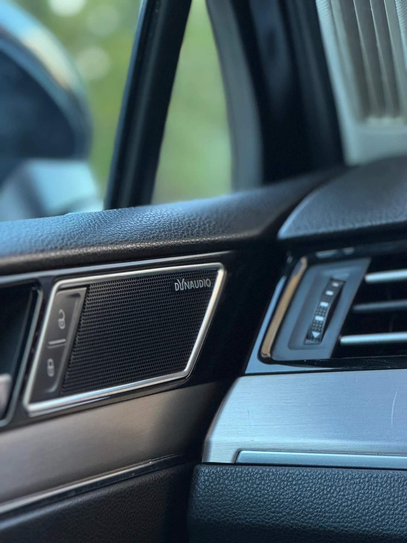 VW Passat B8 / 4motion/ DIGITAL / LED, снимка 14 - Автомобили и джипове - 56638405