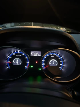 Hyundai IX35 4x4 ШВЕЙЦАРИЯ , снимка 12