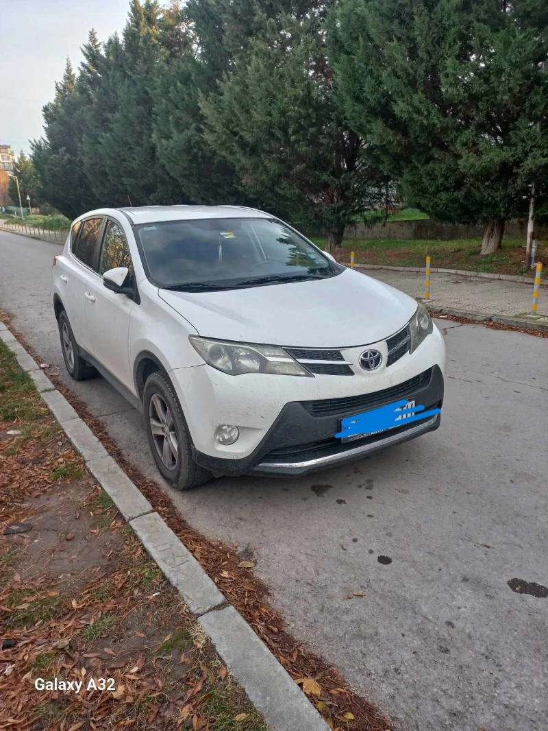 Toyota Rav4 2.0 D4D, снимка 5 - Автомобили и джипове - 48065660