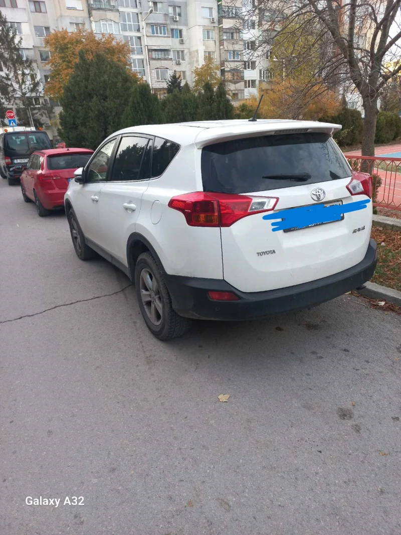 Toyota Rav4 2.0 D4D, снимка 1 - Автомобили и джипове - 48065660