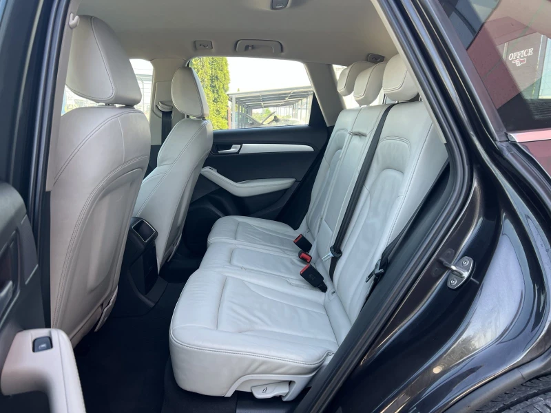 Audi Q5 2.0TDi, снимка 9 - Автомобили и джипове - 50550529